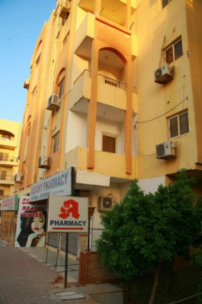 2 BEDROOMS APARTMENT NEAR HOTEL ARABIA